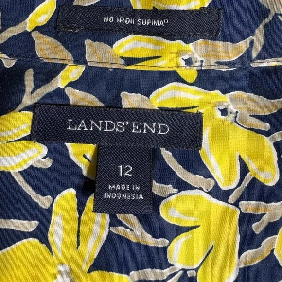 Lands End-NWOT women’s 12 gorgeous no iron floral button down oxford blue/yellow - Picture 2 of 9